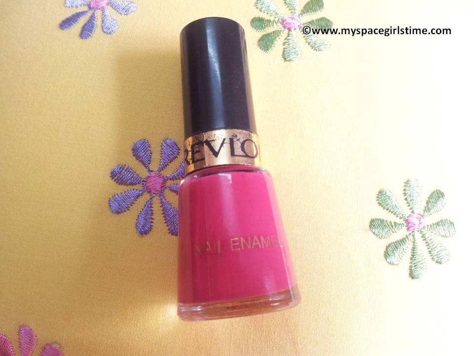 Revlon Nail Paint ‘Love Her Madly’ (Review & Swatches)