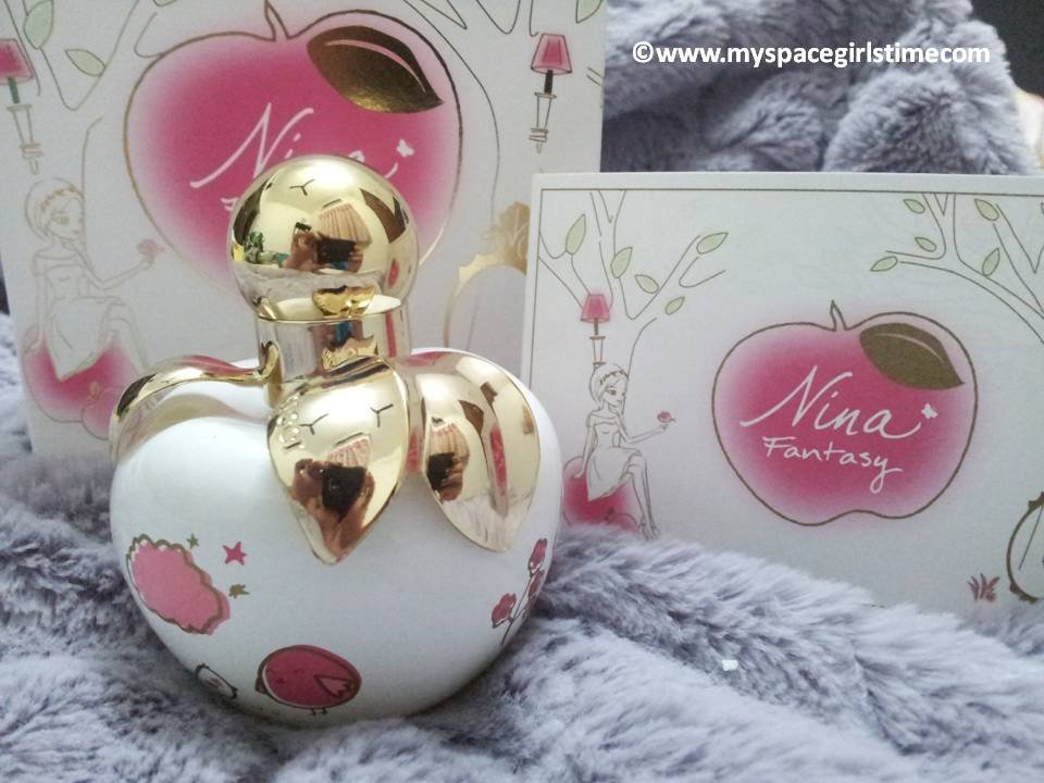 Nina Ricci Fantasy Perfume